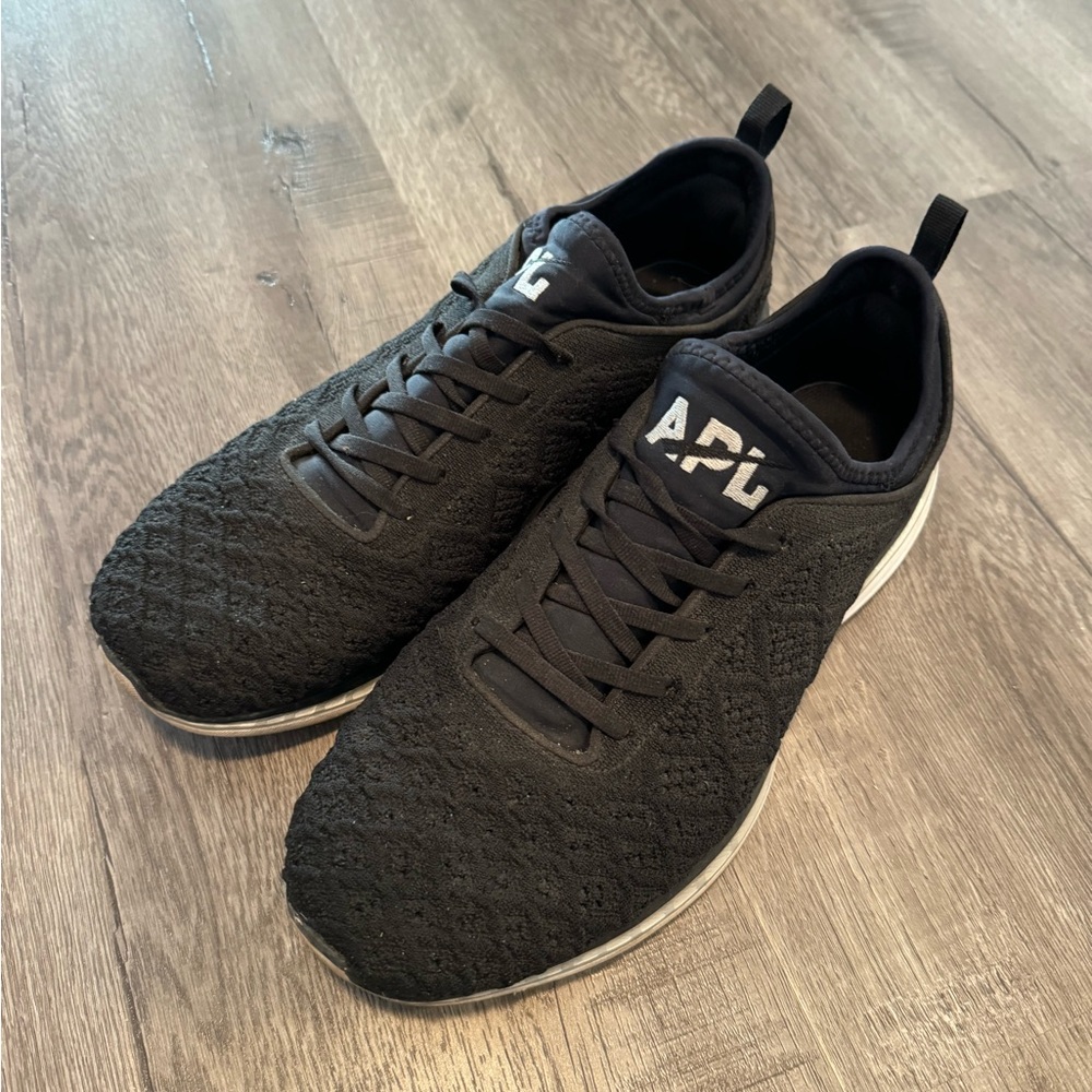 APL Techloom Phantom Black